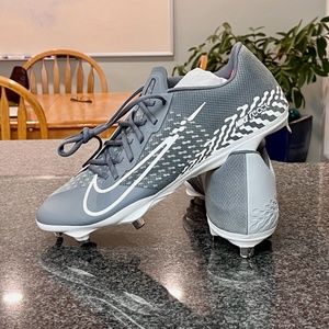 Nike React Vapor UltraFly Elite 4 Grey Cleats DA0701-002 ------ RARE SIZE 15M!